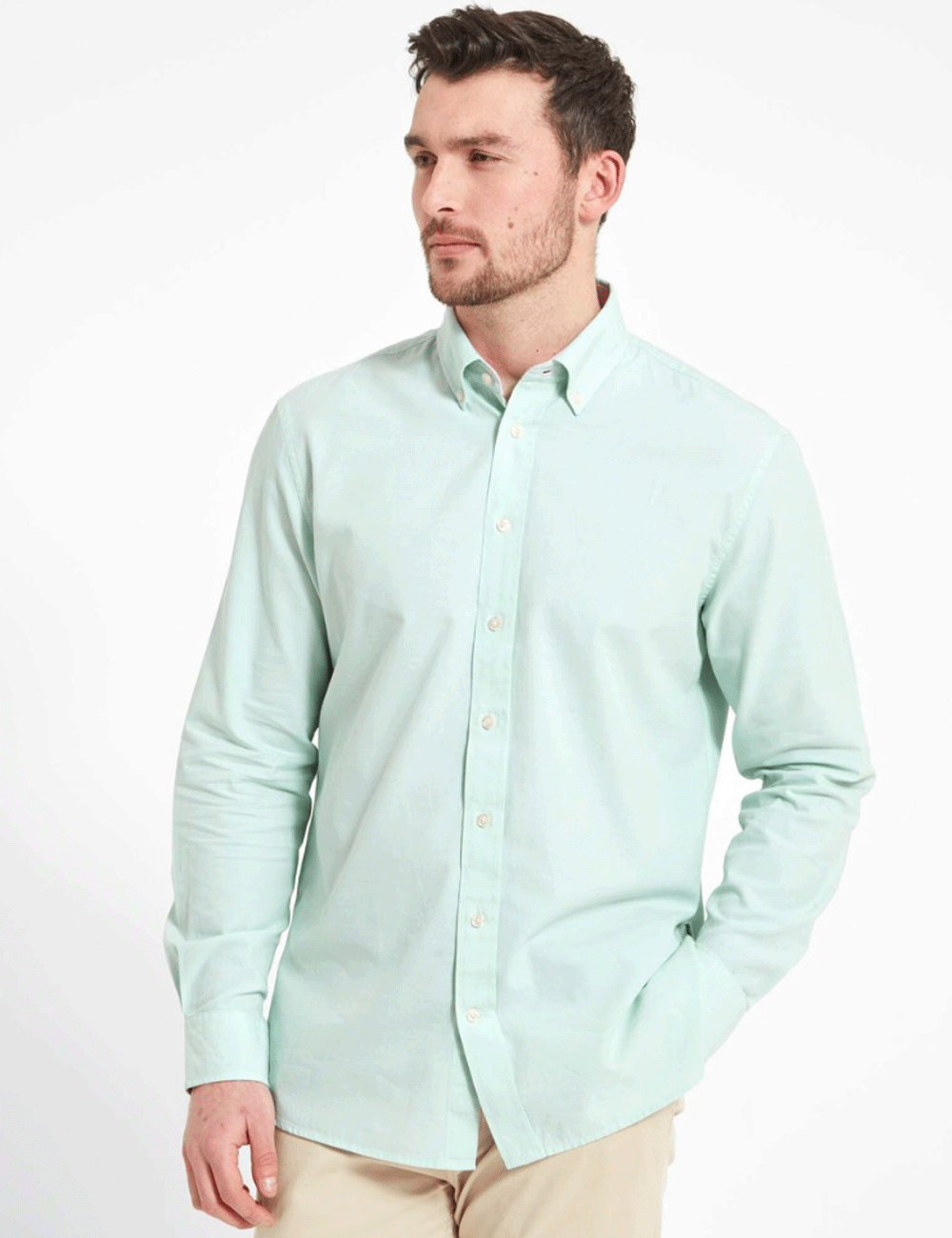 Man wearing the Titchwell Shirt in Pale Mint