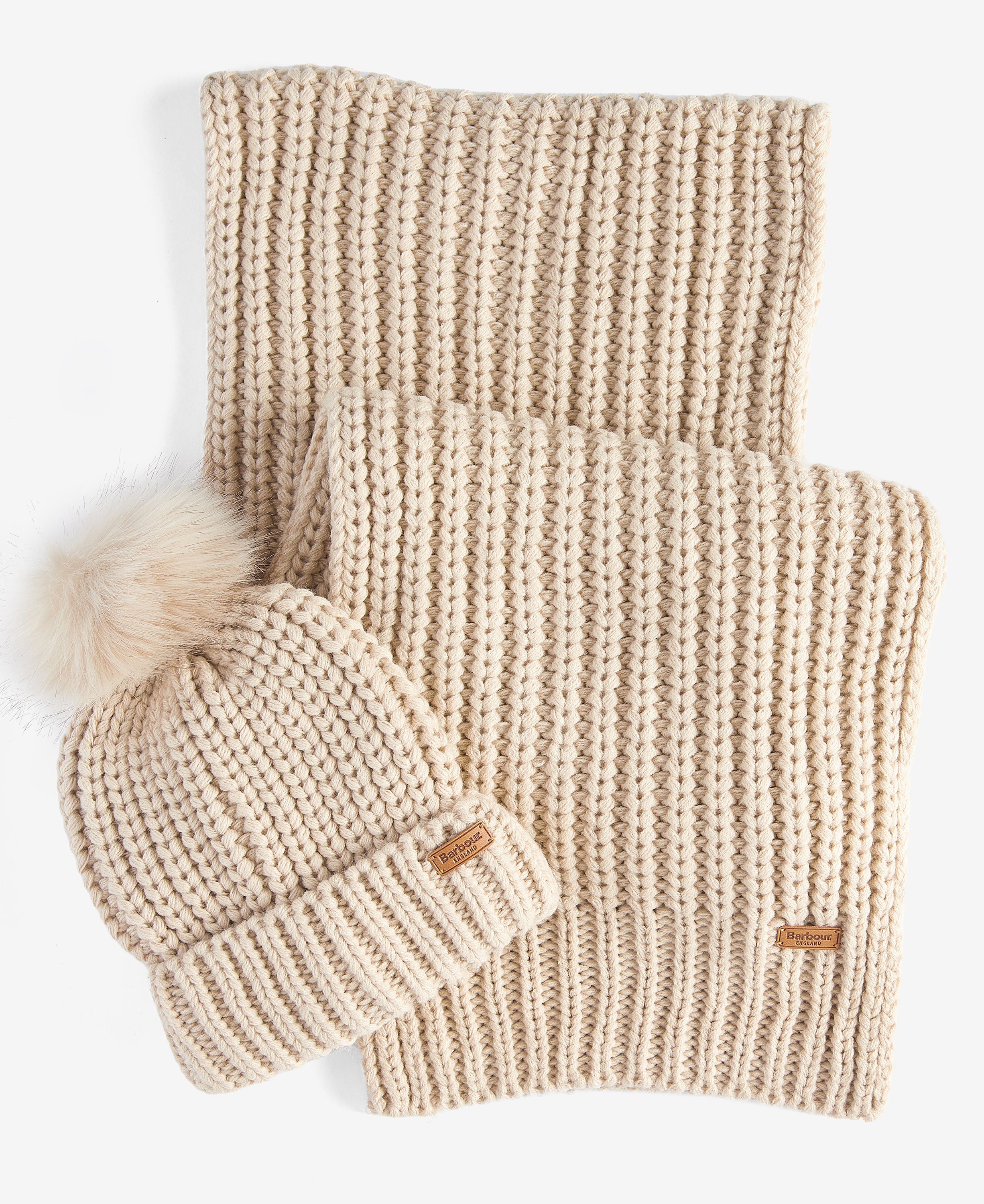 Barbour Saltburn Beanie & Scarf Gift Set Pearl