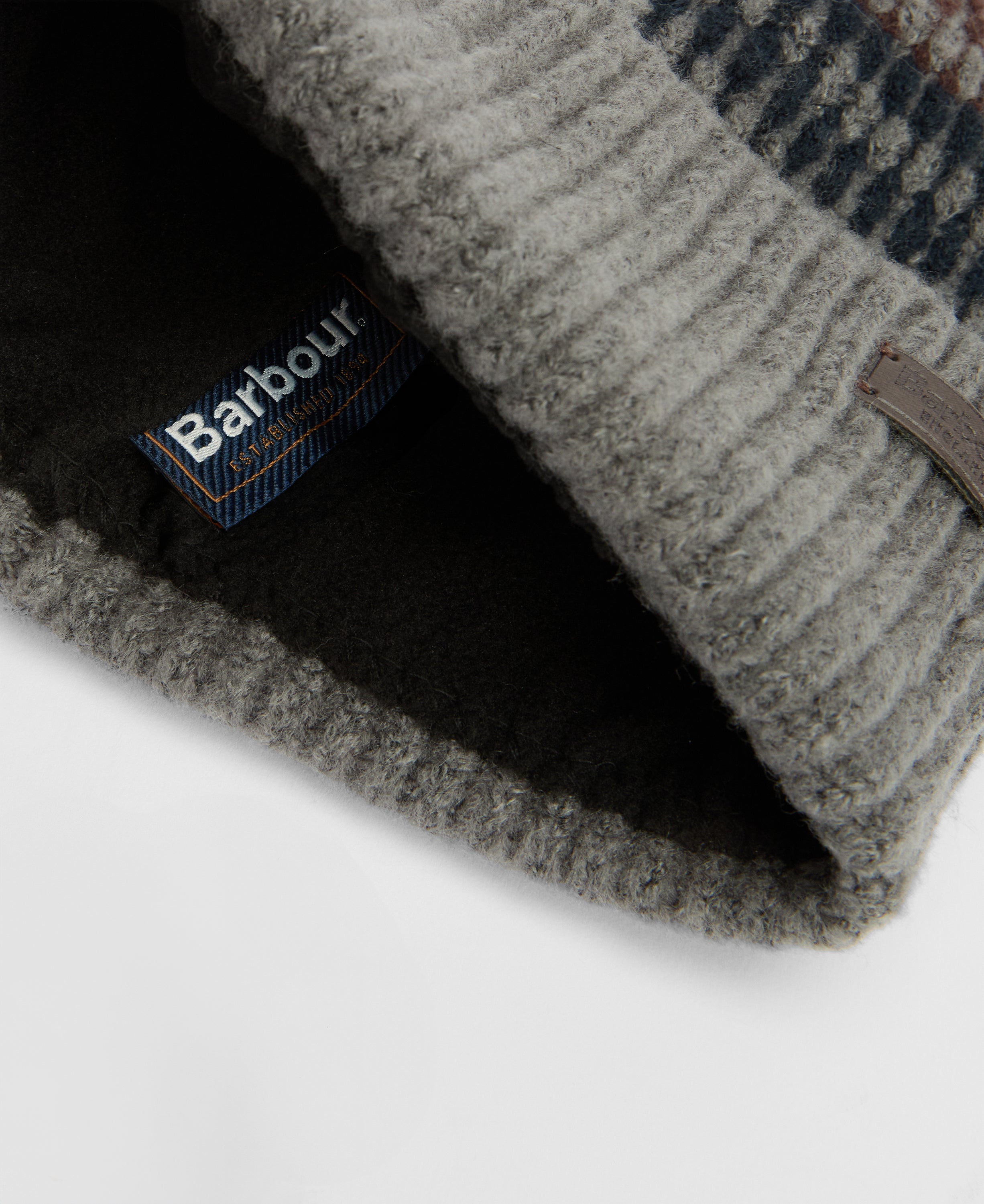 Barbour Branton Beanie & Scarf Gift Set Oak