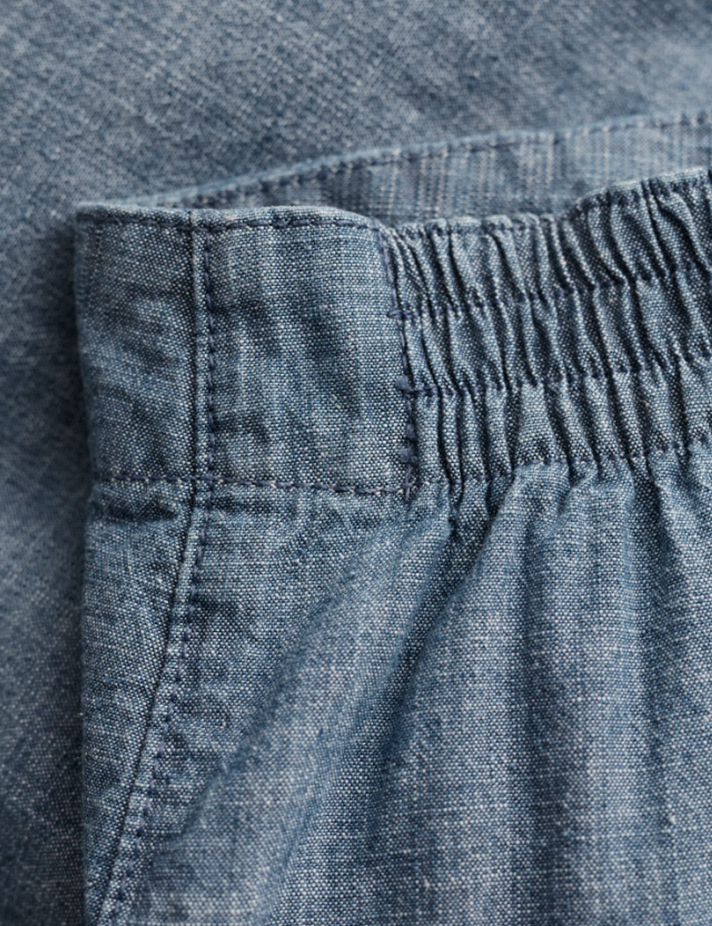 Close up of half elasticated waistband on the Penderleith Shorts