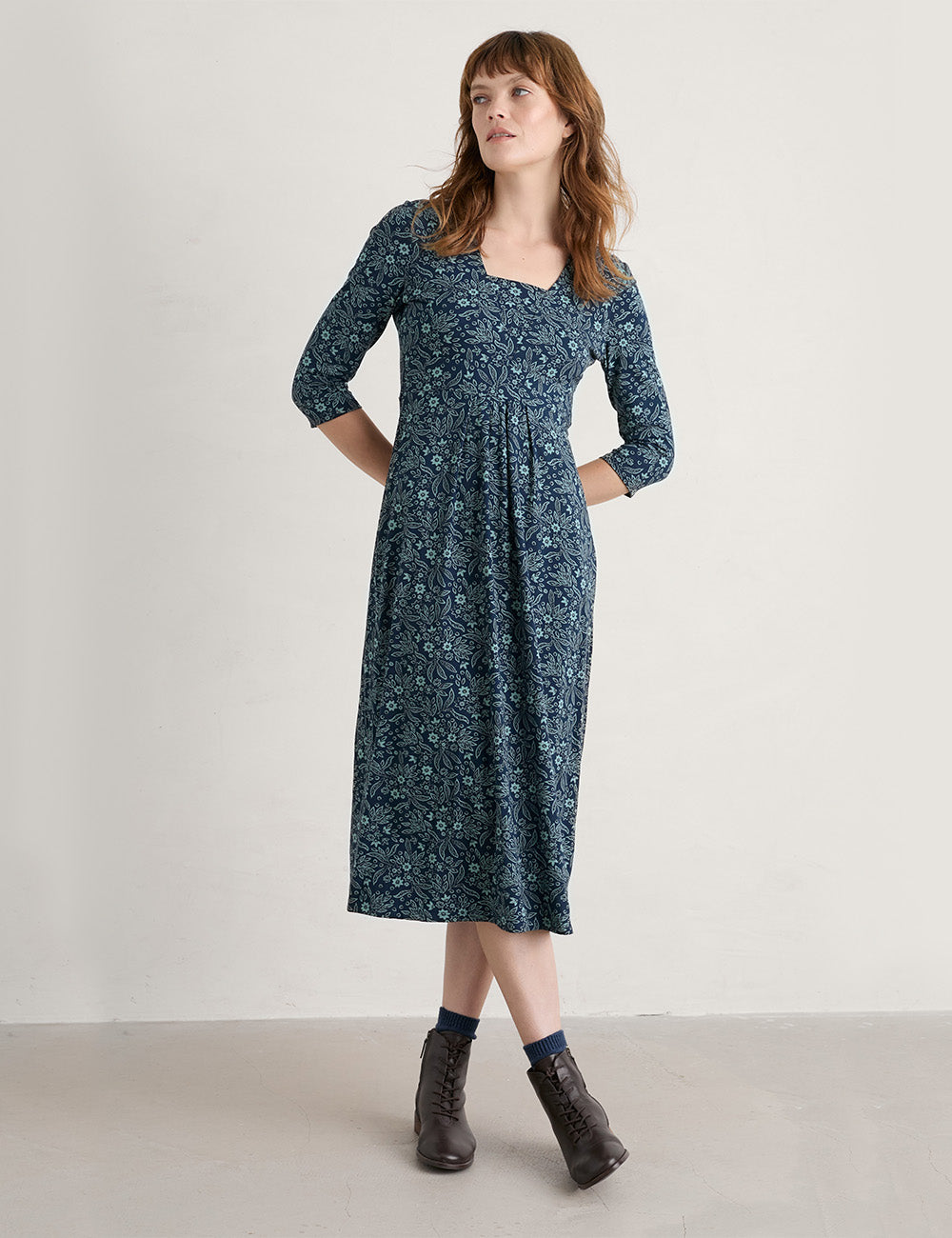 Seasalt Seed Packet Dress - Breon Leaves Lichen – Clarkes Country Stores