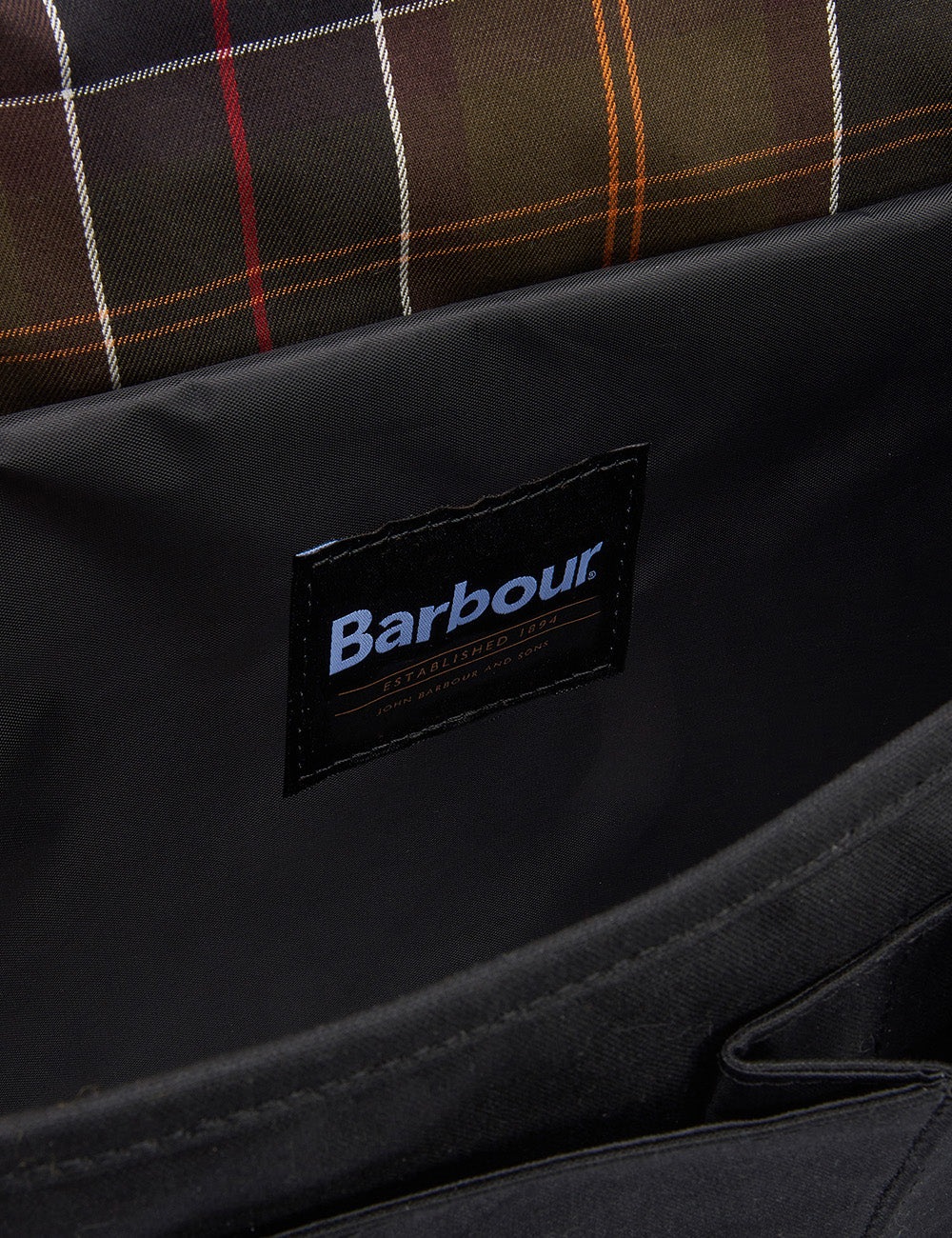 Barbour Field Wax Messenger Bag - Black