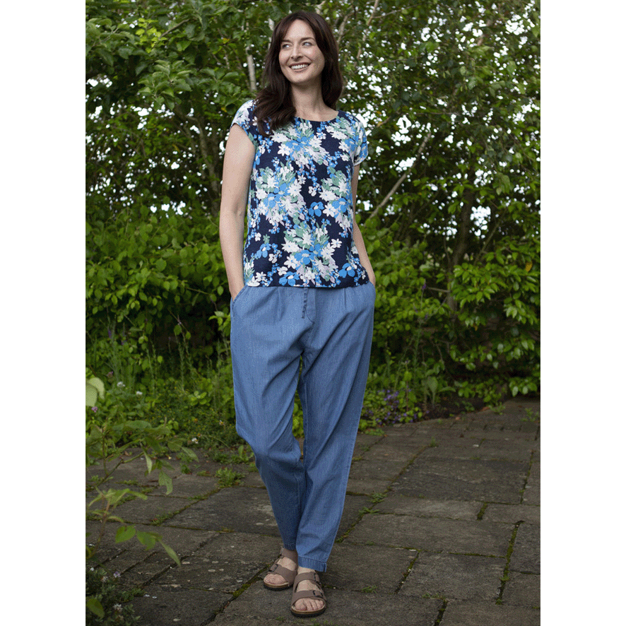 Lily & Me Sun & Shade Top Peony Bloom - Navy